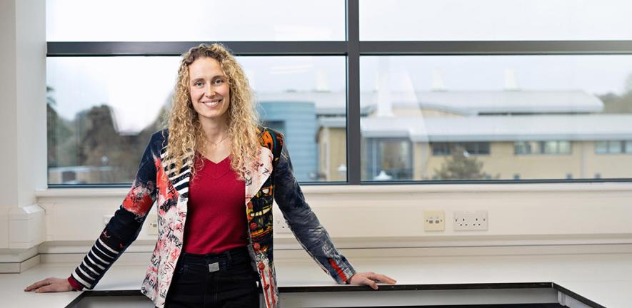 Dr Léa Wenger